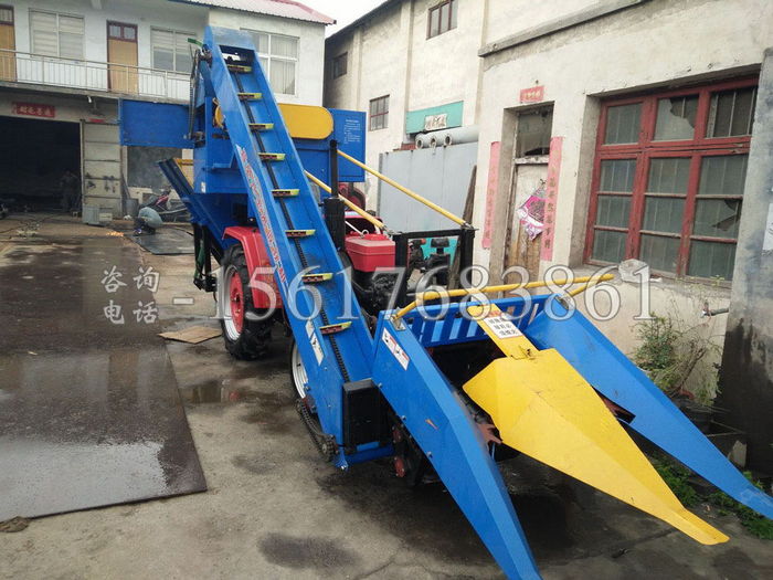 帶剝皮玉米收割機